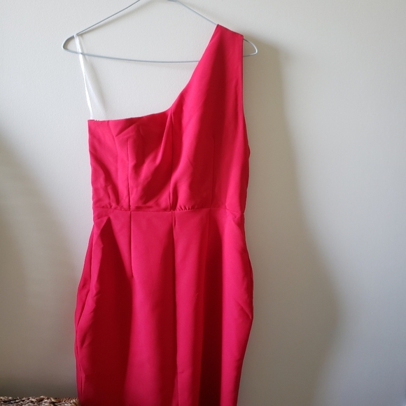 ASOS Trendyol one shoulder mini dress in red - Picture 3 of 7